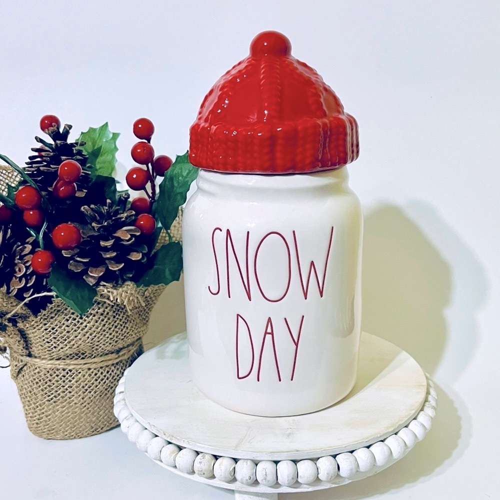 Rae Dunn Christmas “Snow Day” Canister